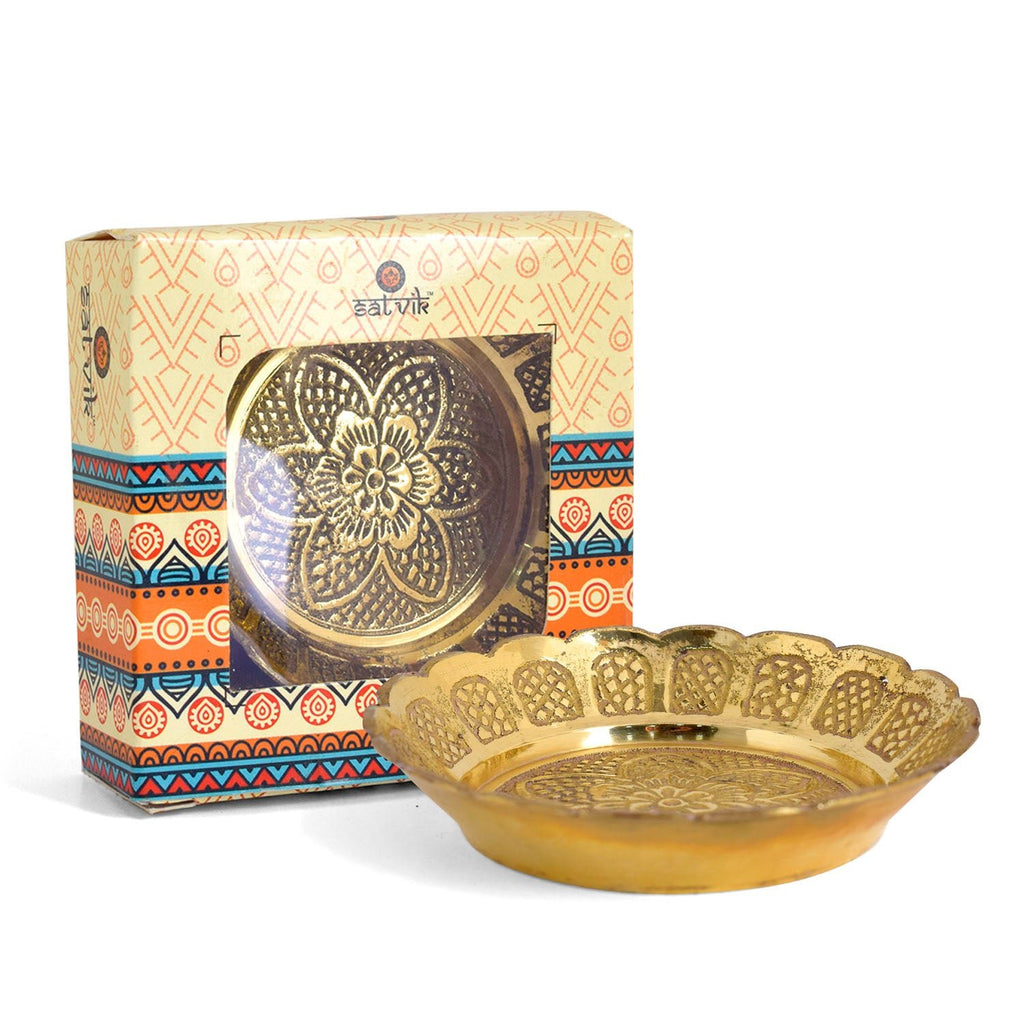 Laddu Gopal Nakashi Bhog Thali Puja Store Online Pooja Items Online Puja Samagri Pooja Store near me www.satvikworld.com