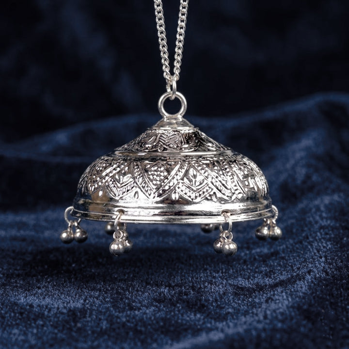 925 pure silver chhatra umbrella nakashi engraved for pooja. India’s Largest Puja Accessories Brand- www.satvikworld.com