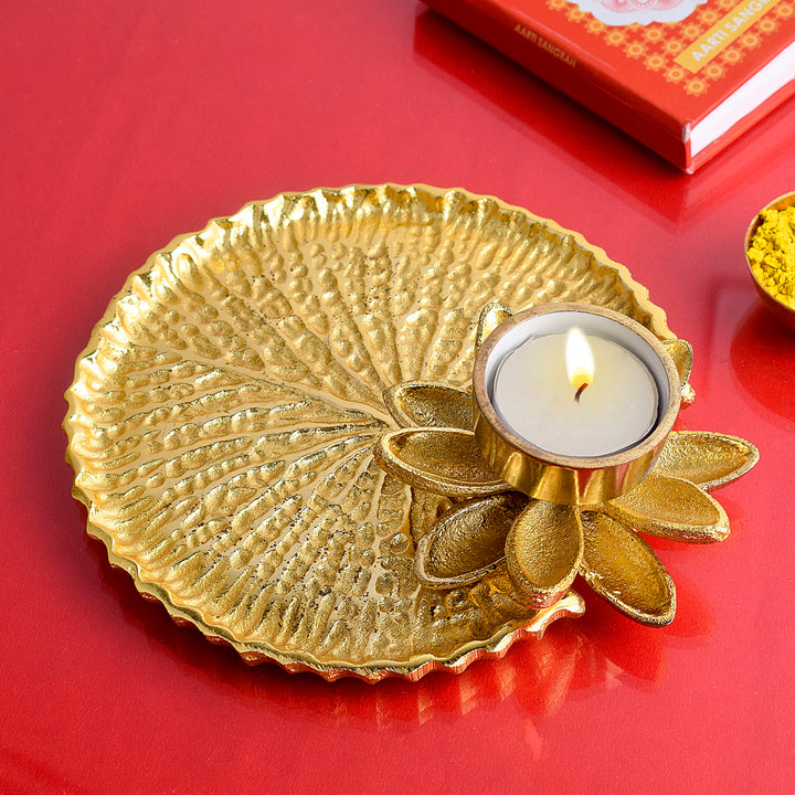 Adorable gold and white decorative pooja platter for traditional rituals and festive aartis. India’s Largest Pooja Accessories Brand – www.satvikworld.com