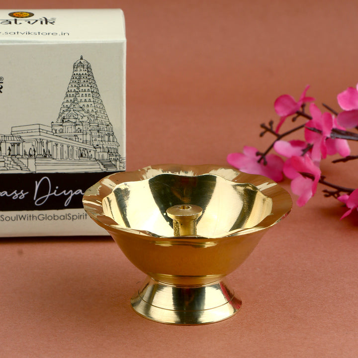 Alluring Lehar Payali Diya with Nobe - A beautifully crafted brass diya with an elegant design, featuring a stunning lehar (wave) pattern and a nobe for enhanced stability.  India’s Largest Pooja Accessories Brand – www.satvikworld.com