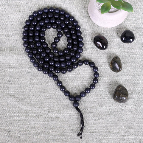 Black Hakik Jap Mala with Natural Tourmaline Beads for Protection and Healing. India’s Largest Pooja Accessories Brand – www.satvikworld.com