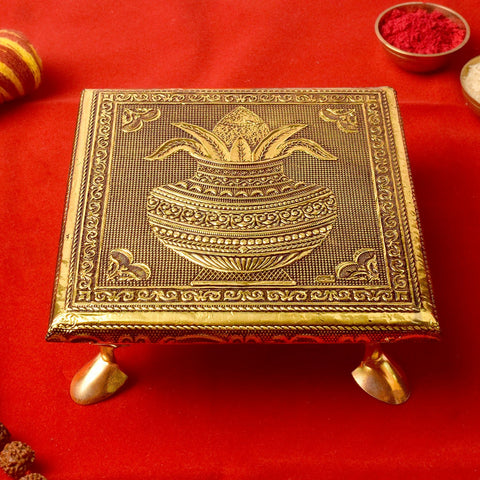 Meenakari-Adorned Wooden Kalash Chowki for a Touch of Elegance (6 Inch)
