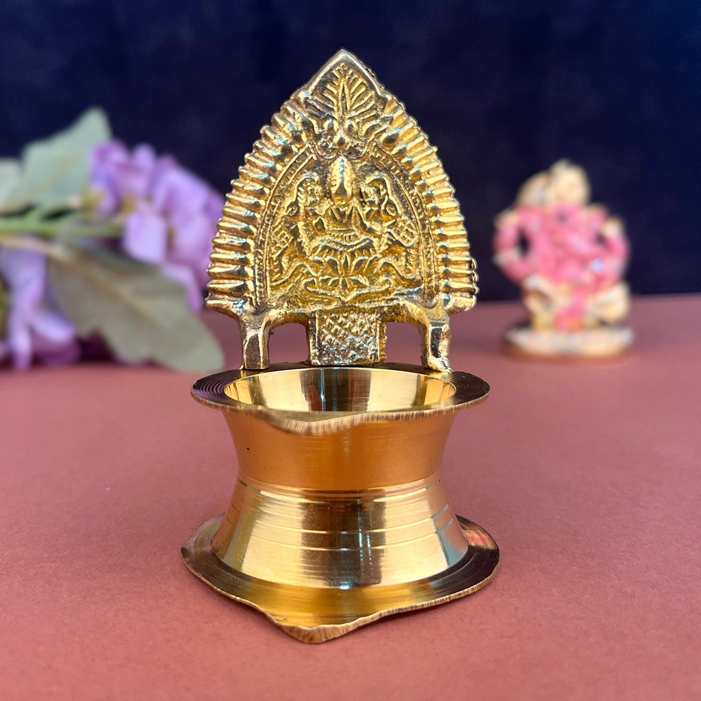 Brass Kamakshi Amman Diya (Small) – Traditional South Indian oil lamp crafted in pure brass, symbolizing Goddess Kamakshi’s divine presence and used for auspicious rituals. India’s Largest Pooja Accessories Brand – www.satvikworld.com
