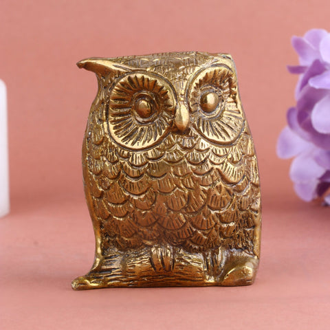 Mini brass engraved owl (Ullu) statue, symbolizing Goddess Lakshmi’s vaahan, finely detailed to represent wisdom, prosperity, and divine guidance. Perfect for spiritual or decorative use. India’s Largest Pooja Accessories Brand – www.satvikworld.com