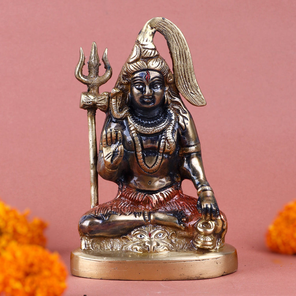 Brass Shiv idol, intricately crafted to represent Lord Shiva, symbolizing divine energy, strength, and protection. Ideal for pooja rooms and spiritual spaces. India’s Largest Pooja Accessories Brand – www.satvikworld.com